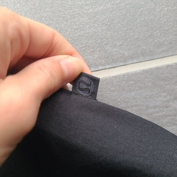 Lululemon Black Ankle Pants Size 8 - Picture 4 of 7